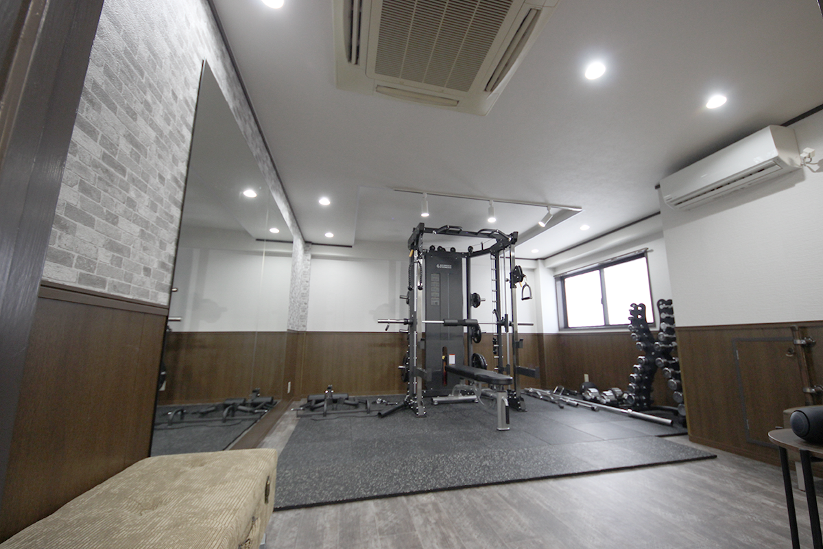 カラダ×ファッションのパーソナルスタイリスト